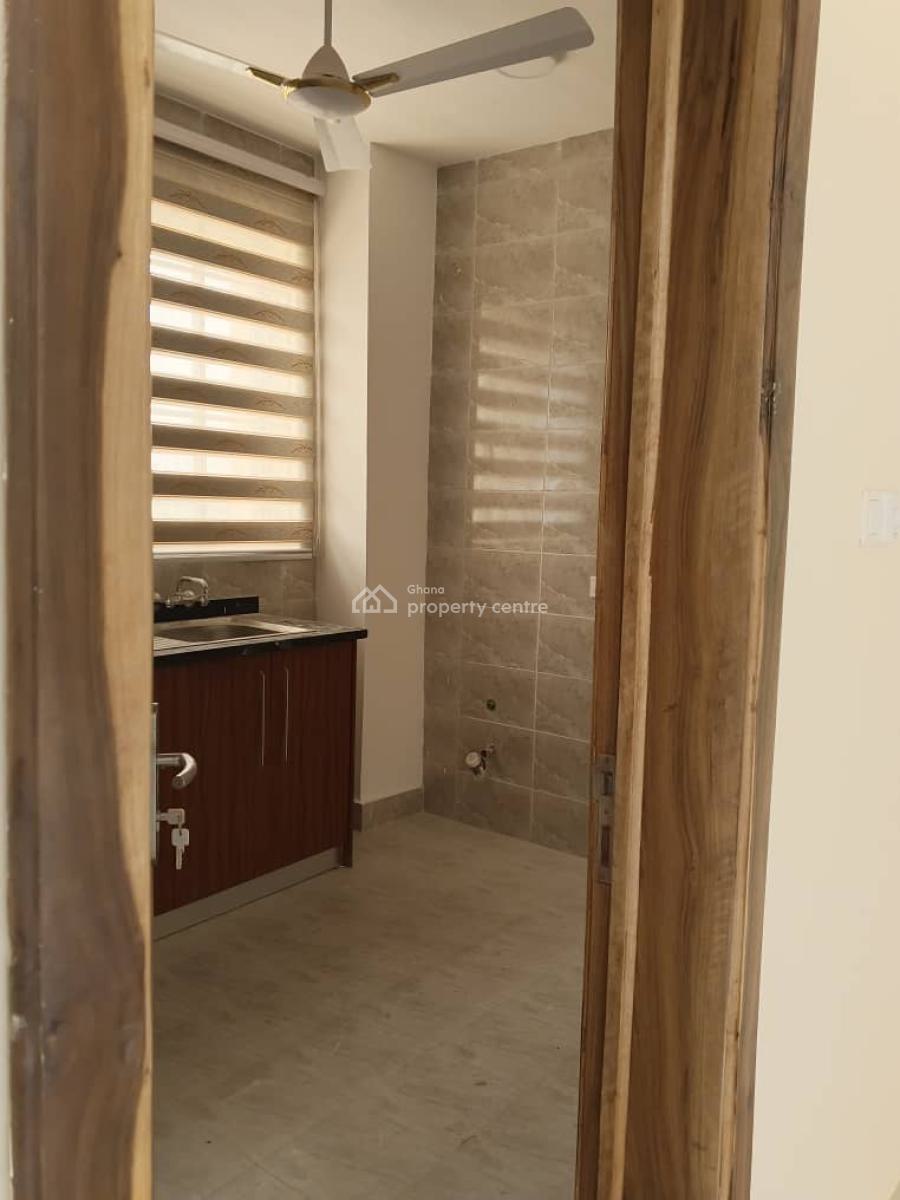 Executive 2-bedroom Apartment @ Westland, Westland, Ga East Municipal, Accra, Apartment for Rent