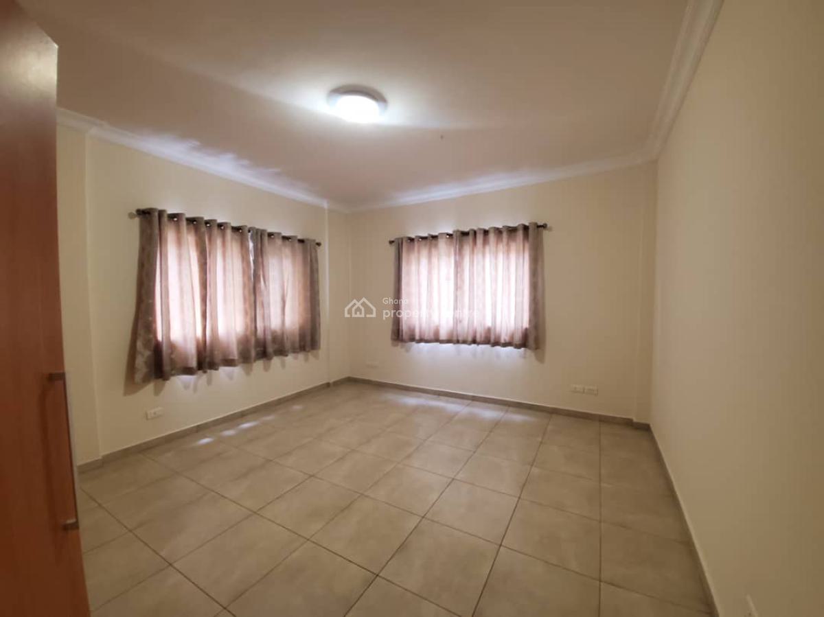 Semi Furnished 3bedroom Apartment @ Airport Residential Area, Airport Residential Area, Accra, Apartment for Rent