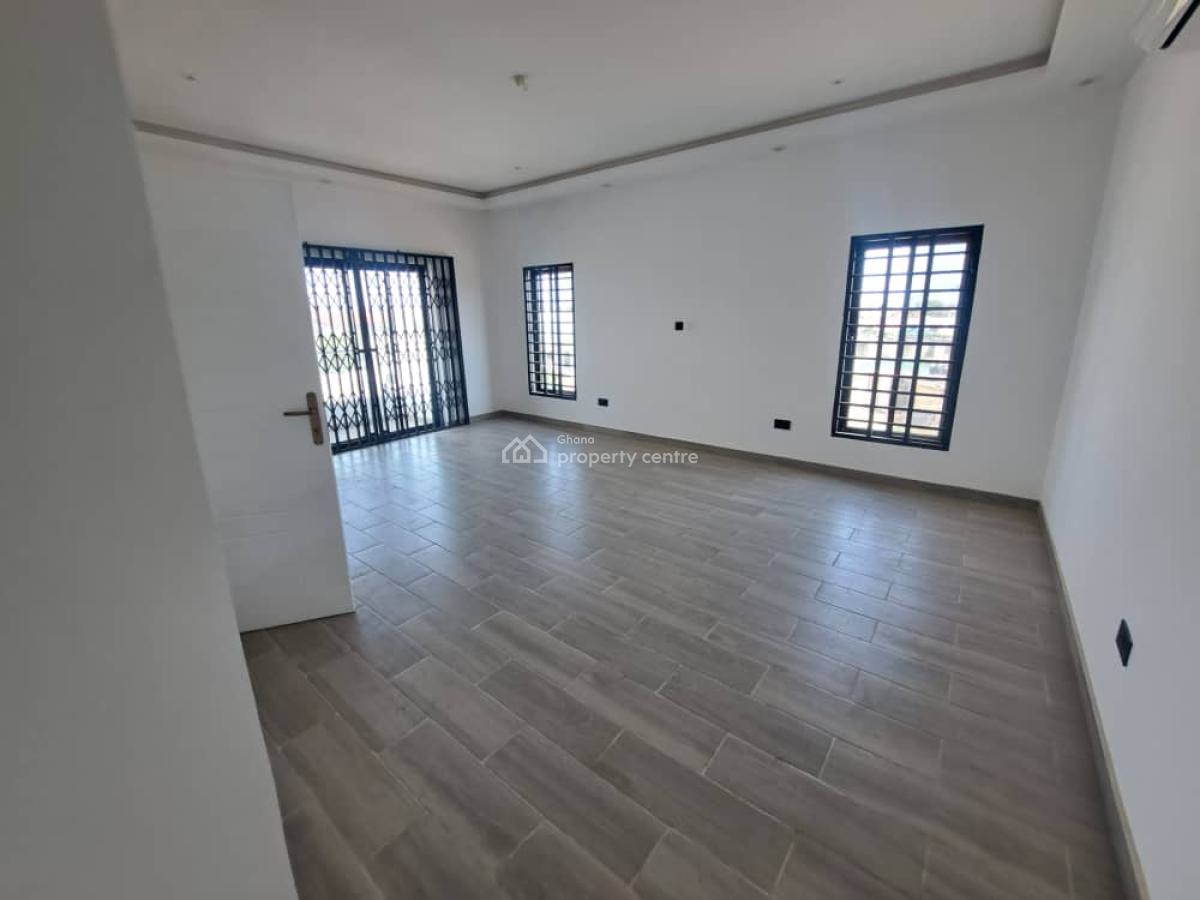 Executive 2-bedroom Smart Home @ Madina, La Nkwantanang Madina Municipal, Accra, Townhouse for Rent