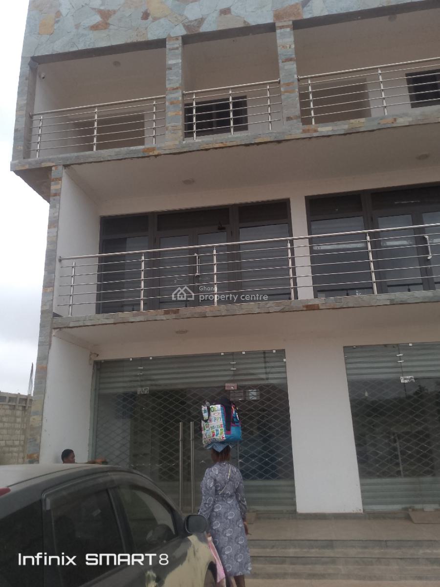 Commmercial Property, Teshie  Bushroad, Teshie-nungua Estates, Accra, Commercial Property for Rent