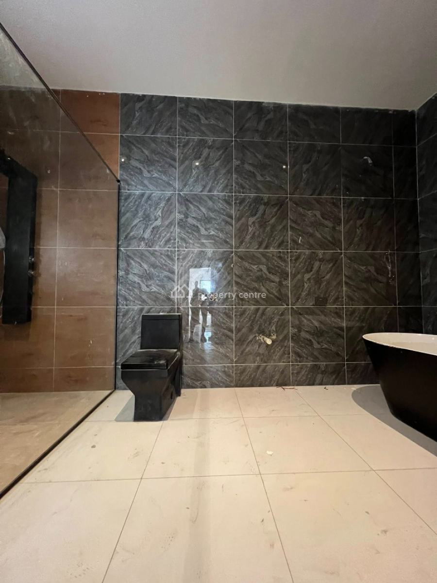 Executive New 4 Bedrooms, Ogbojo, Adenta Municipal, Accra, House for Sale