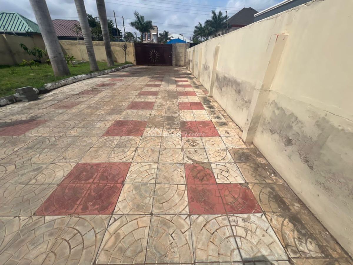 Executive 5 Bedrooms, Trassaco, East Legon, Accra, Semi-detached Duplex for Rent