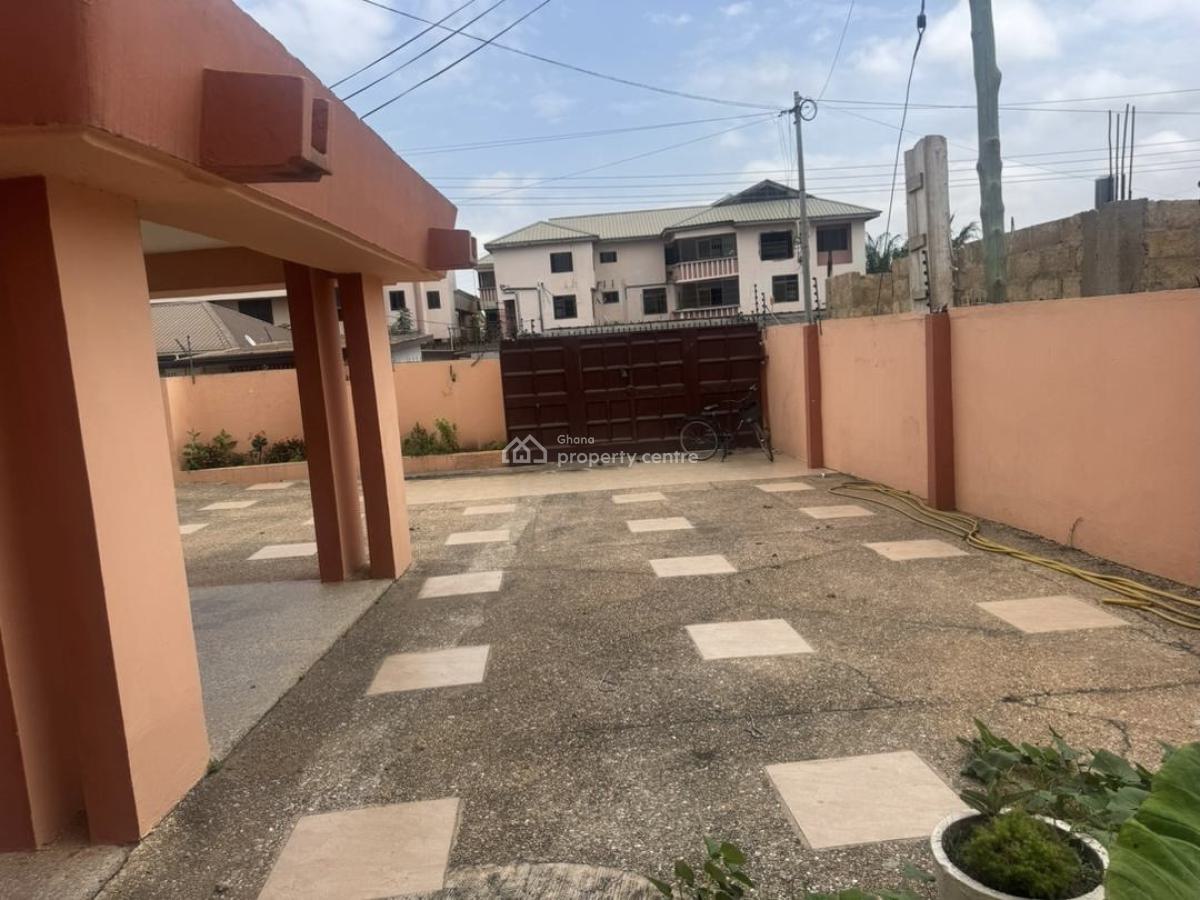 4 Bedrooms at Taifa Junction, Taifa Noway, Ga East Municipal, Accra, Detached Bungalow for Rent