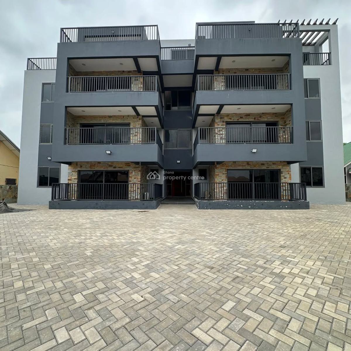 2 Bedrooms, Hfc, Spintex, Accra, Apartment for Rent