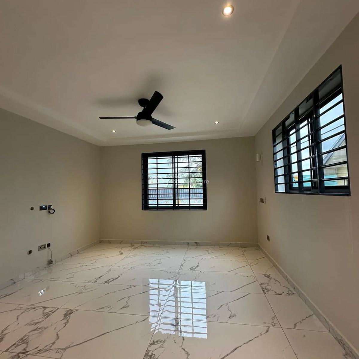 2 Bedrooms, Hfc, Spintex, Accra, Apartment for Rent