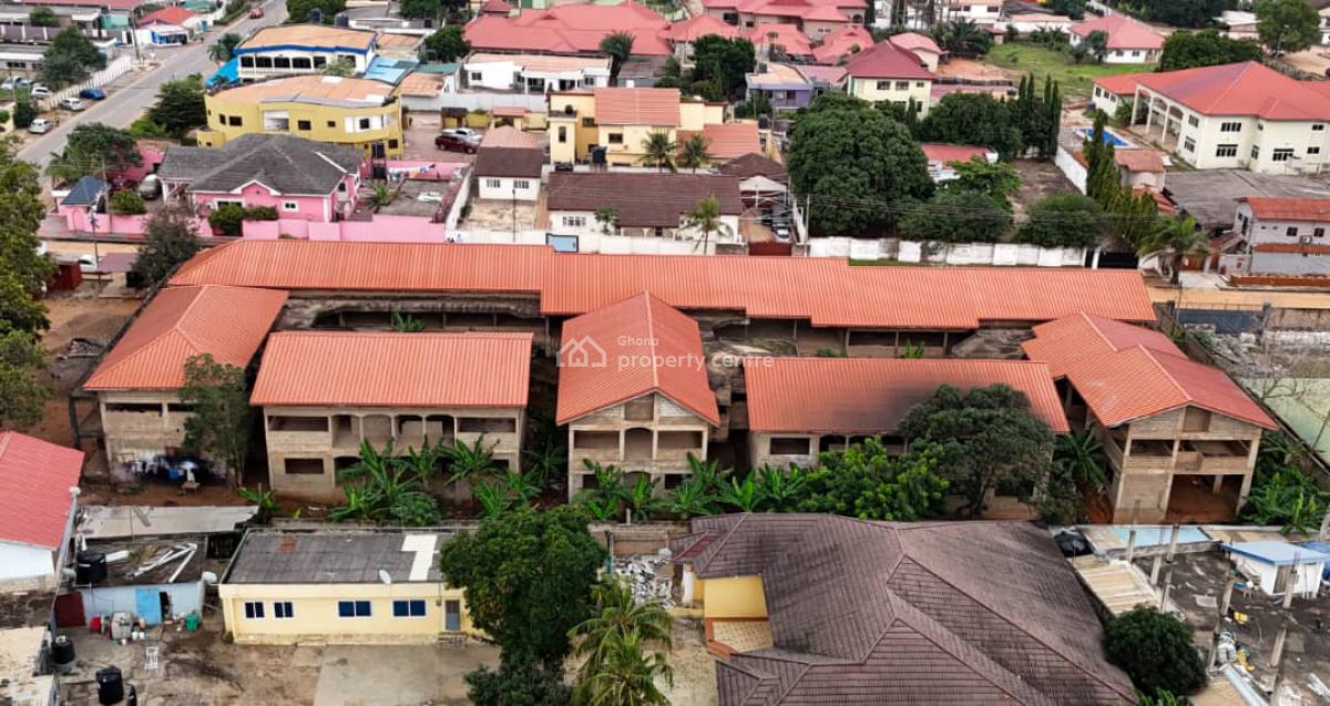 Reduced Commercial Property with 20 Units Apartments + 20 Shops/office, Kingsby Area, Achimota, Accra, Commercial Property for Sale