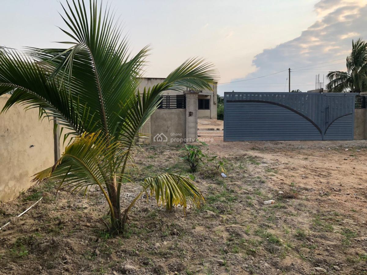 Close to Main Road Newly Built Spacious 4 Master Bedroom House on 1 & Half, Opeikuma, Kasoa, Awutu-senya East, Central Region, House for Sale