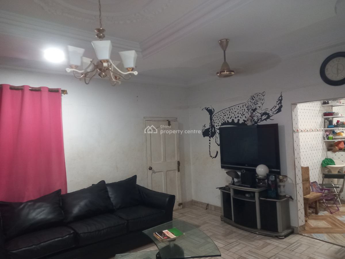 5 Bedrooms, Kodie Apagya, on Kronum Afrancho Offinso Road, Kumasi Metropolitan, Ashanti, House for Sale