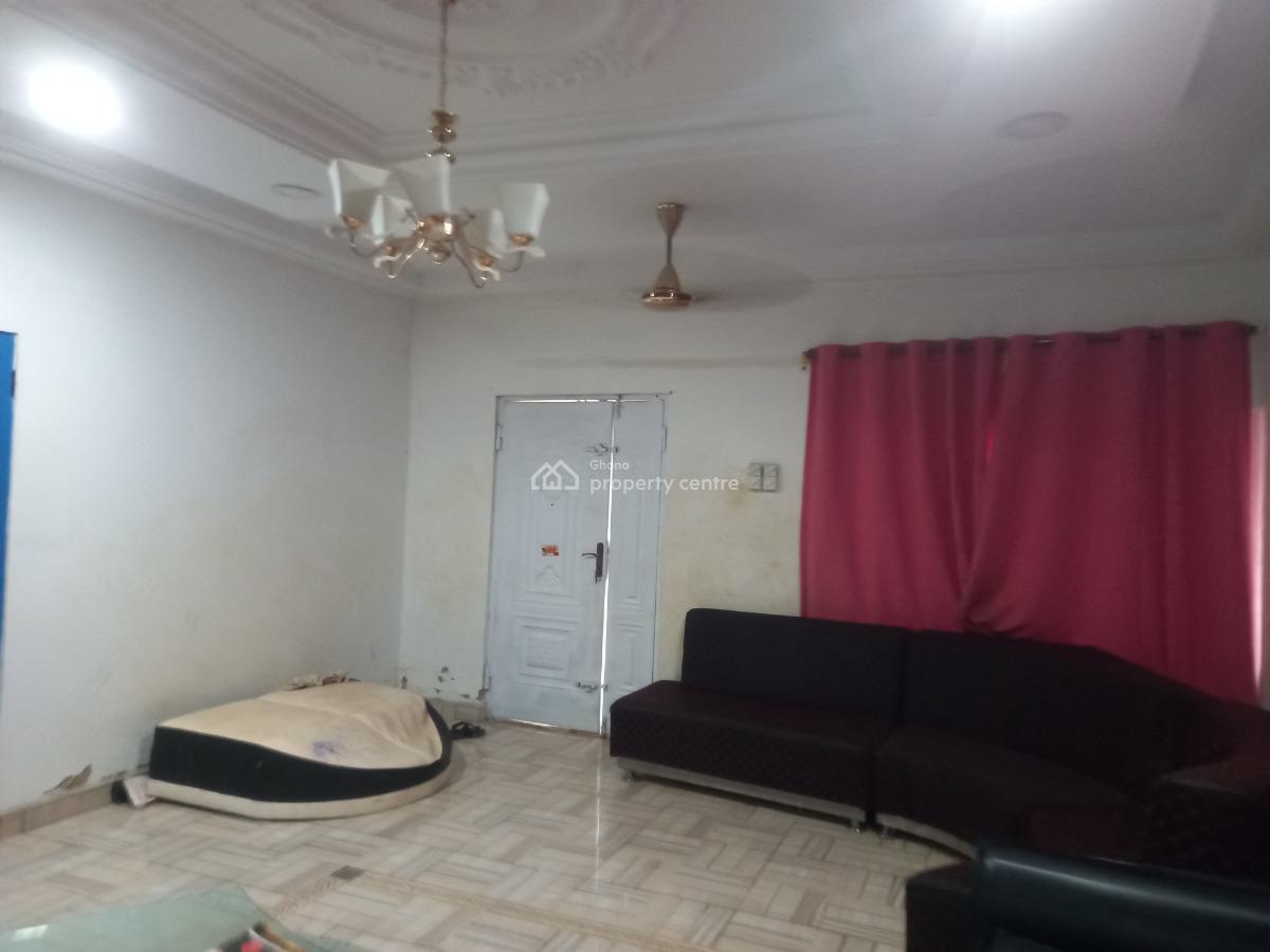 5 Bedrooms, Kodie Apagya, on Kronum Afrancho Offinso Road, Kumasi Metropolitan, Ashanti, House for Sale