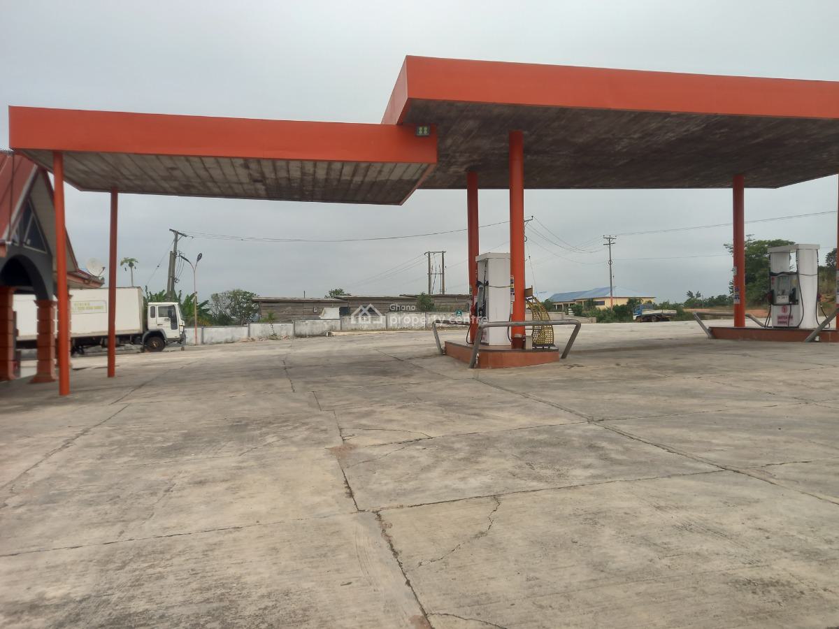 Filling Station, on Offinso, Abofuo/ Techiman Road., Offinso North, Ashanti, Filling Station for Sale