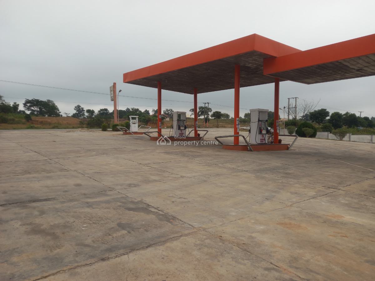 Filling Station, on Offinso, Abofuo/ Techiman Road., Offinso North, Ashanti, Filling Station for Sale