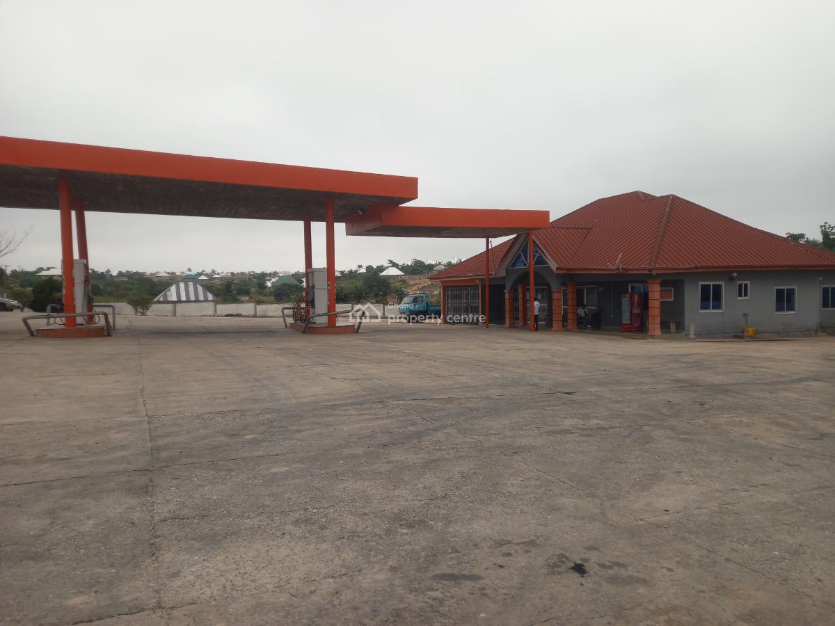 Filling Station, on Offinso, Abofuo/ Techiman Road., Offinso North, Ashanti, Filling Station for Sale