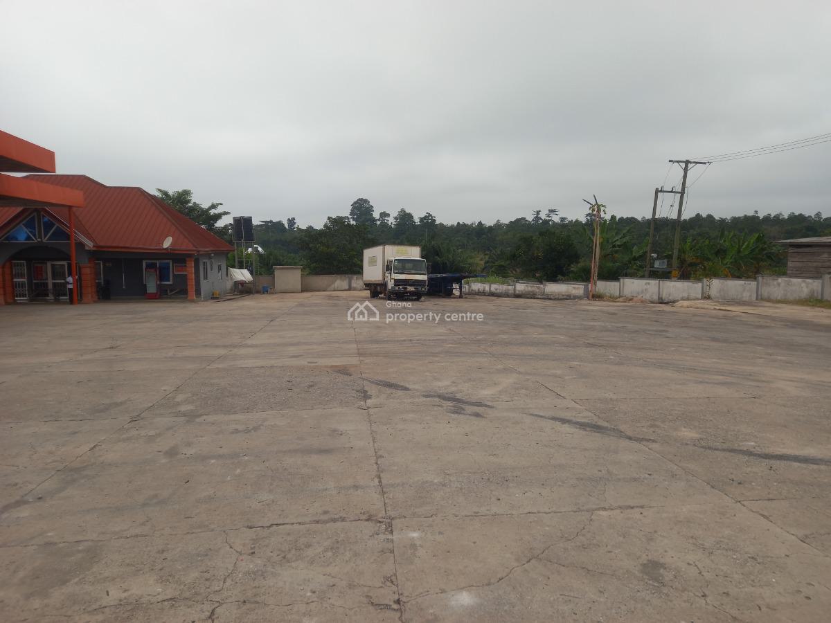 Filling Station, on Offinso, Abofuo/ Techiman Road., Offinso North, Ashanti, Filling Station for Sale