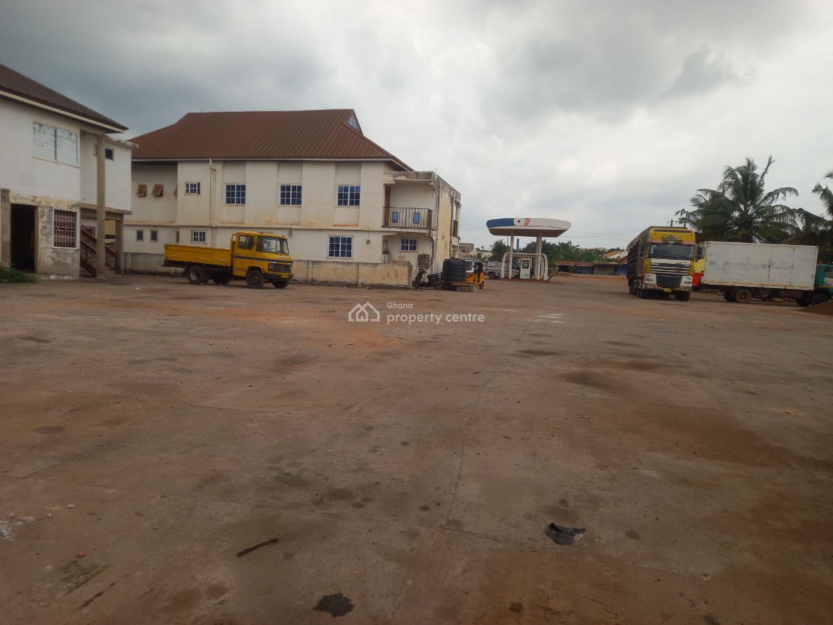 Filling Station, Meduma, on Tafo Pankrono Road., Kumasi Metropolitan, Ashanti, Filling Station for Sale