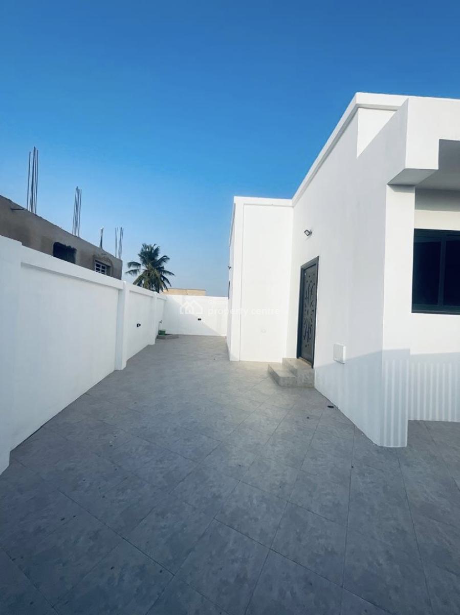 3 Bedrooms at Adenta New Legon, New Legon, Adenta Municipal, Accra, Detached Bungalow for Sale