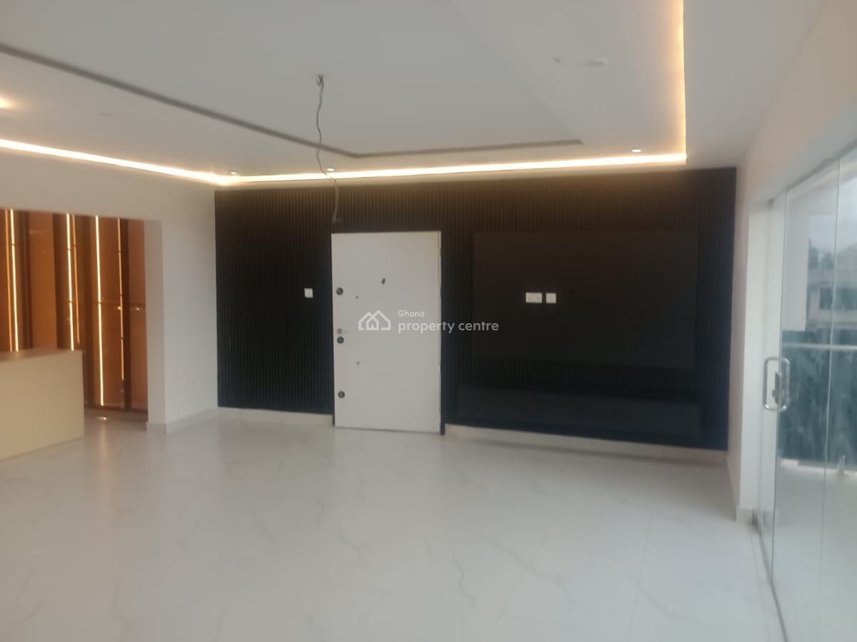 Ashaley Botwe 3 Bedrooms Pent House, Omanjor, Ashaley Botwe, Adenta Municipal, Accra, House for Sale