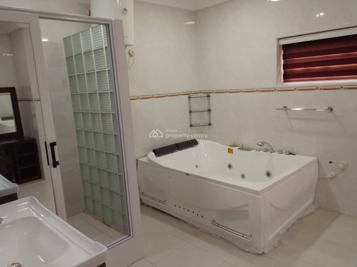4 Bedroom House, Togo Embassy Enclave, Cantonments, Accra, House for Rent