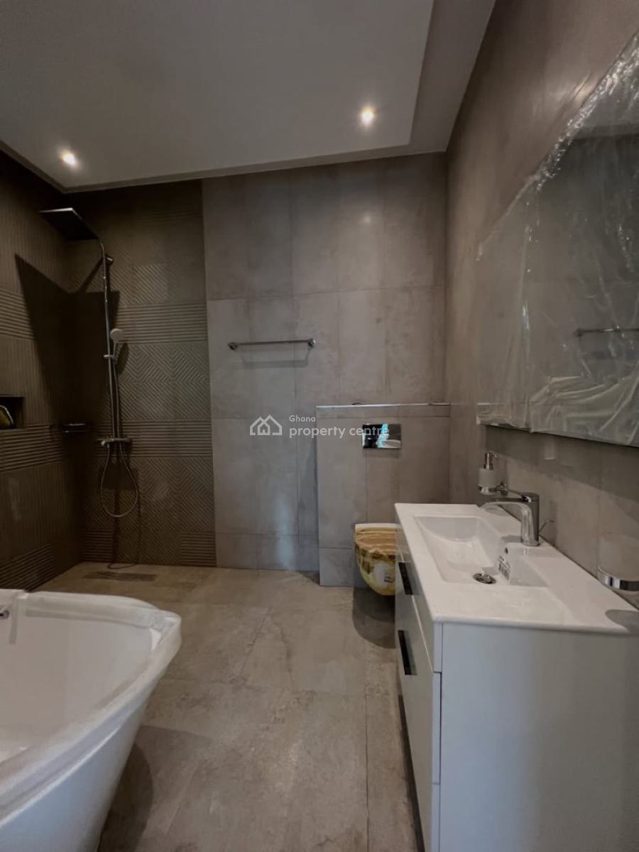 4 Bedrooms House with Bq, East Airport, Airport Residential Area, Accra, Detached Duplex for Sale