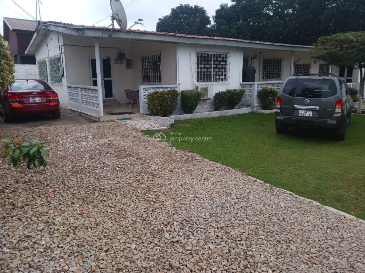 Freehold & Titled 2 Units of 3brm on Almost 1 & Half Plots @ Dansoman, Akukorfoto Area, Dansoman, Accra, House for Sale