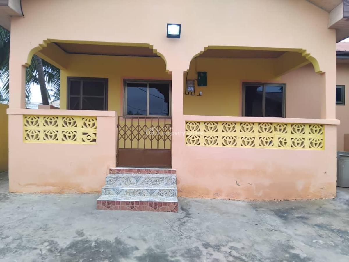 3 Master Brm Self Compound House  @ Ablekuma Oduman, Accra, Ga Odumase Ablekuma, Accra Metropolitan, Accra, House for Rent