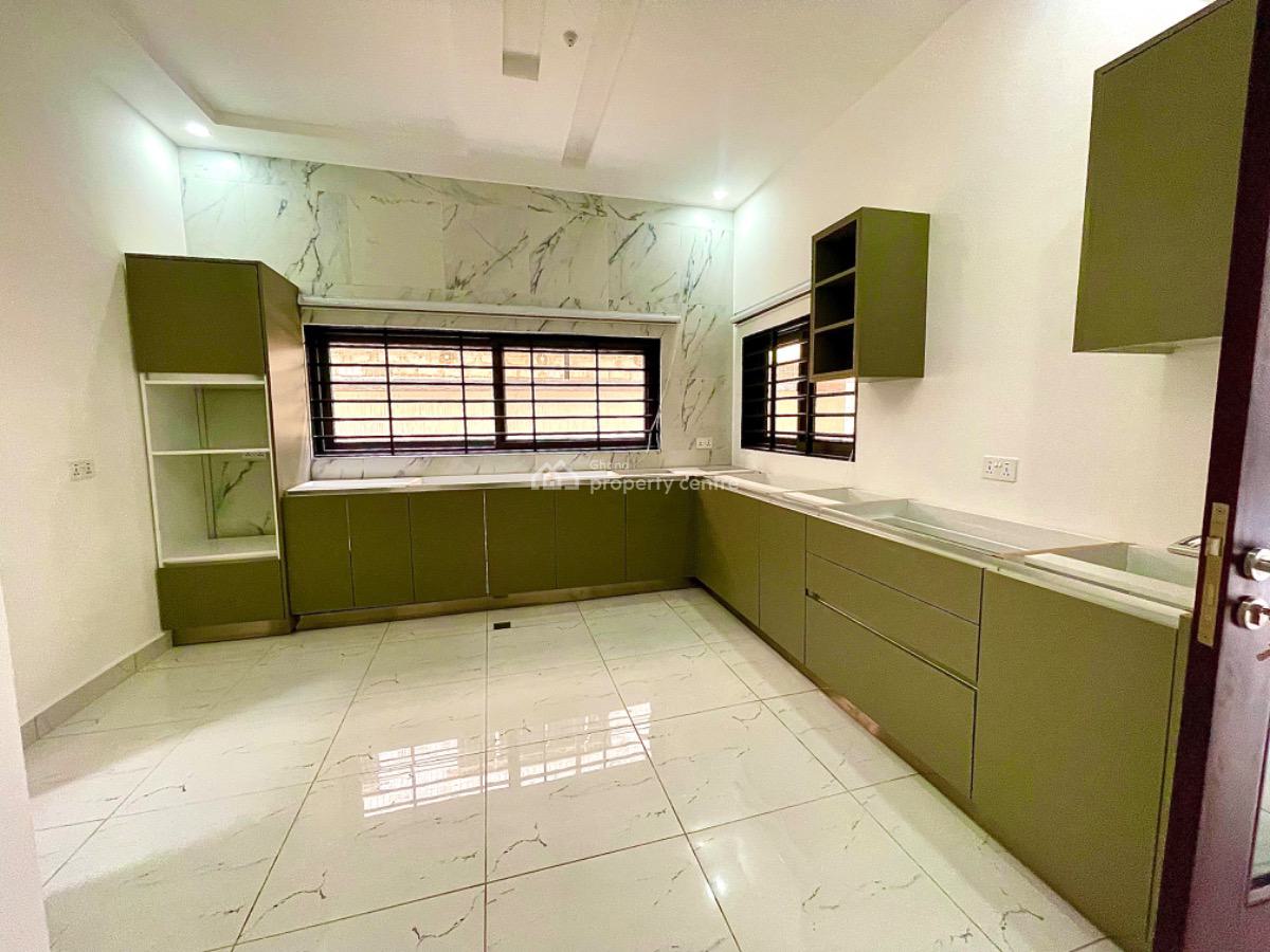 Newly Built 4 Bedroom House with Swimming Pool, East Legon, Accra, Townhouse for Rent