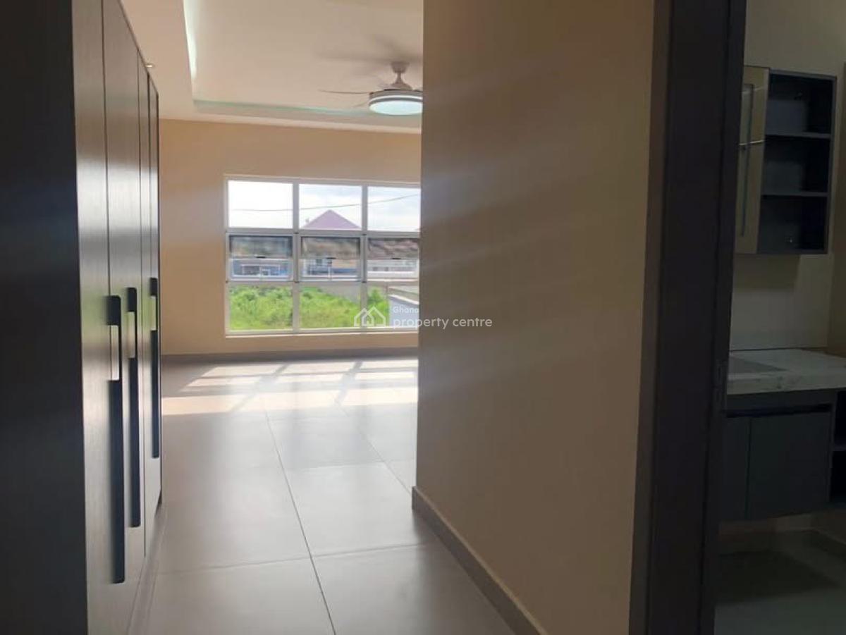 Luxury 4 Bedroom House in Secured Environment, Lakeside Estates, Adenta Municipal, Accra, House for Sale