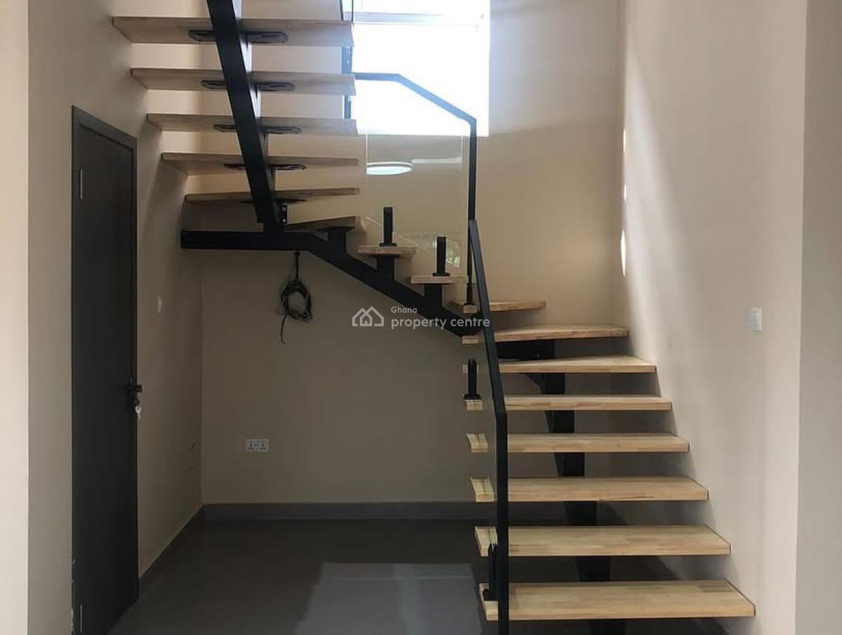 Luxury 4 Bedroom House in Secured Environment, Lakeside Estates, Adenta Municipal, Accra, House for Sale