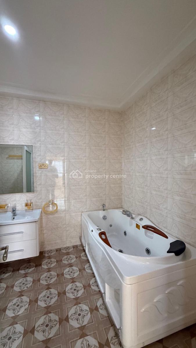 Executive 3 Bedroom with Boyquarters, Spintex, Spintex, Accra, Detached Duplex for Rent