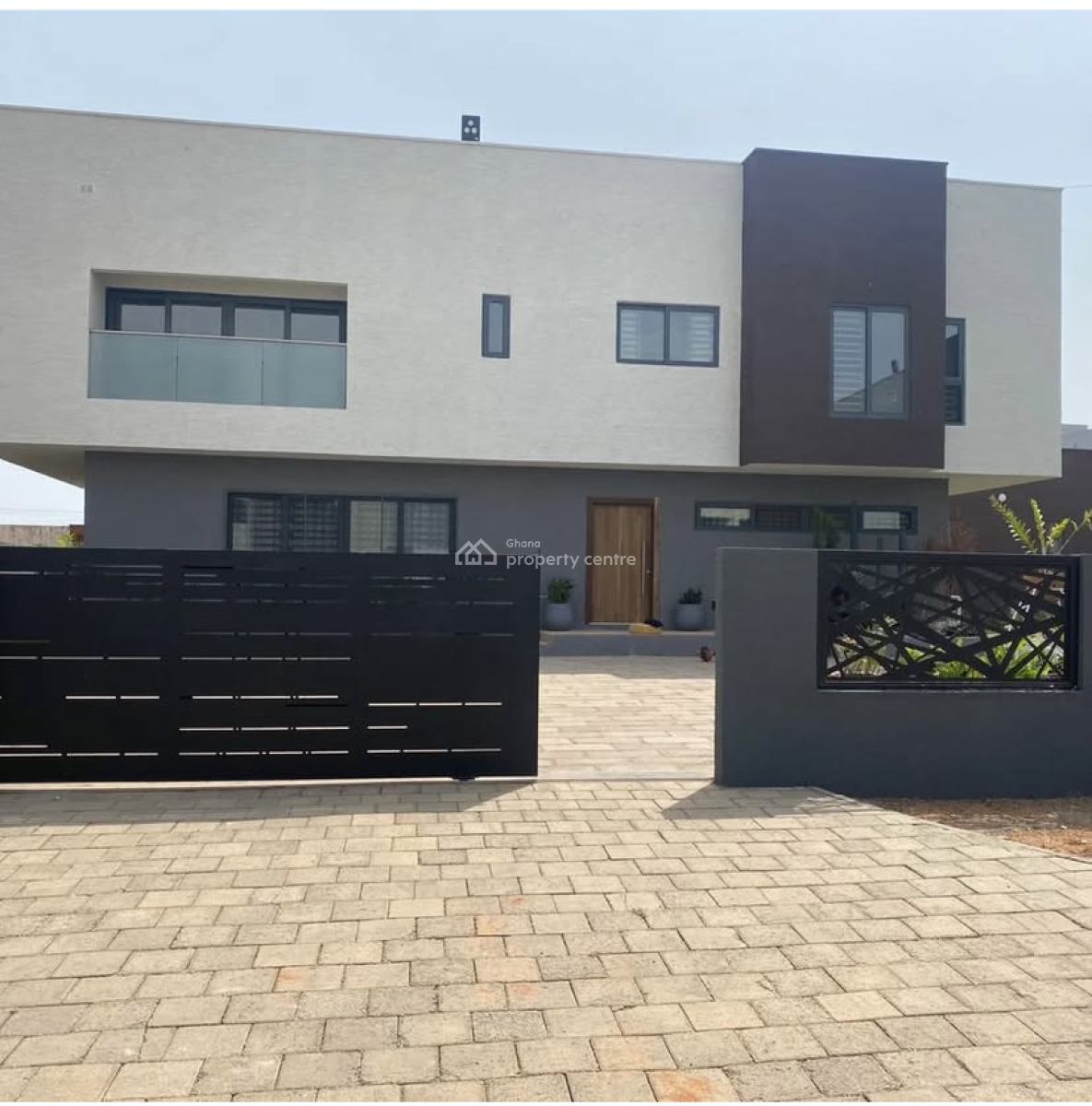 Luxury 4 Bedroom with Pool, East Airport, East Airport, Airport Residential Area, Accra, Detached Duplex for Rent