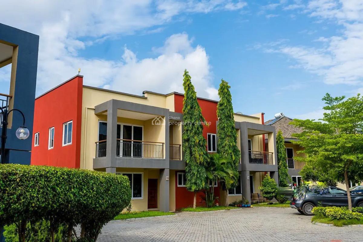3 Bedroom Townhome with Staff Quarters in a Gated Community with Pool, Cantonments, Accra, Townhouse for Rent