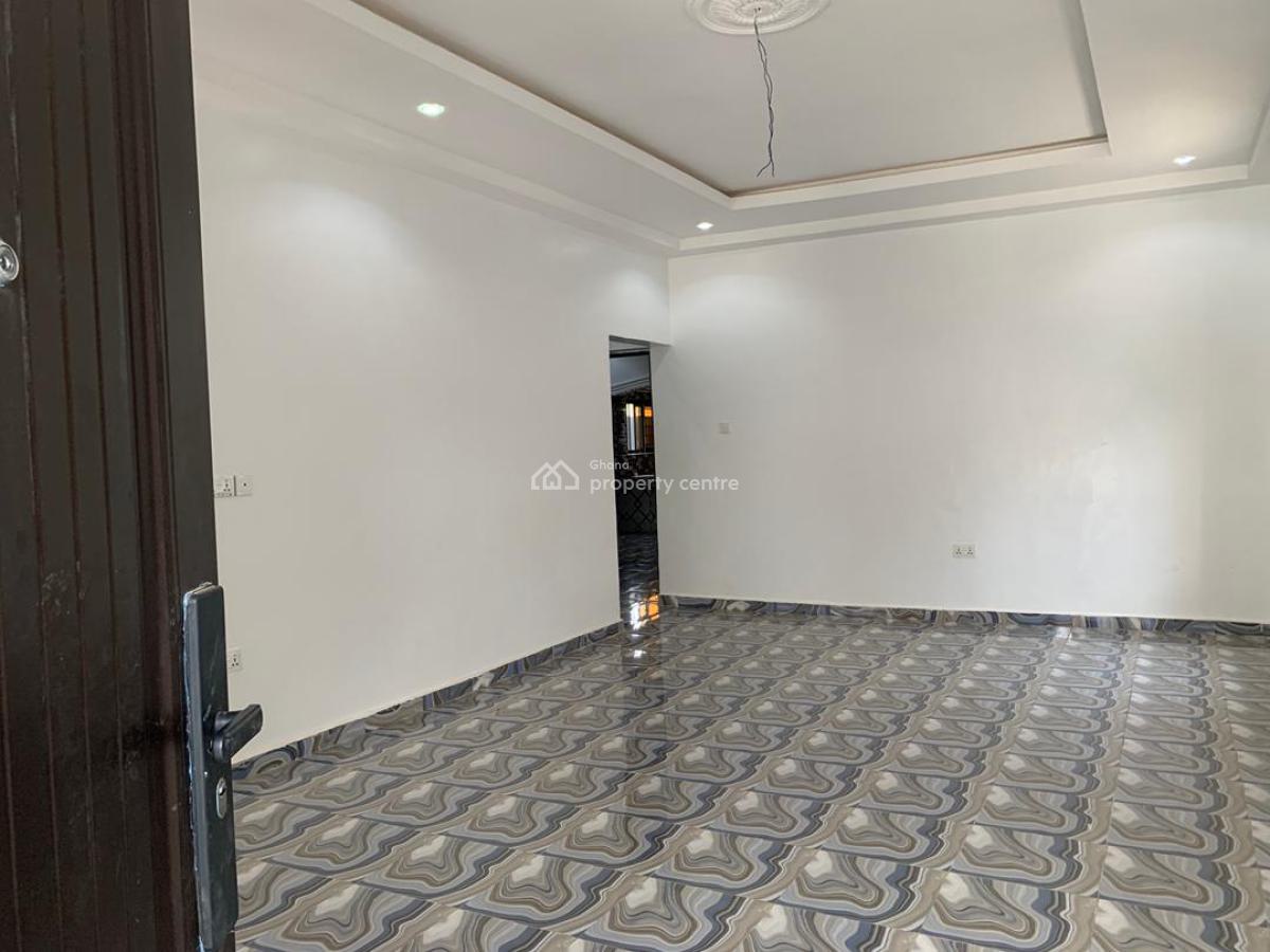 3 Master Brm House @ Kasoa , Accra, Kasoa Cp, Awutu-senya East, Central Region, House for Sale