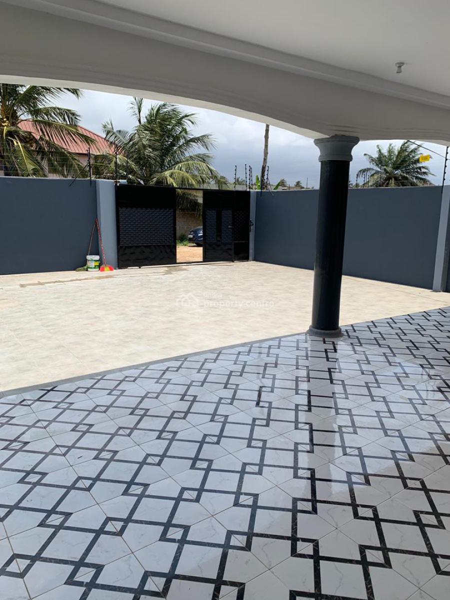 3 Master Brm House @ Kasoa , Accra, Kasoa Cp, Awutu-senya East, Central Region, House for Sale