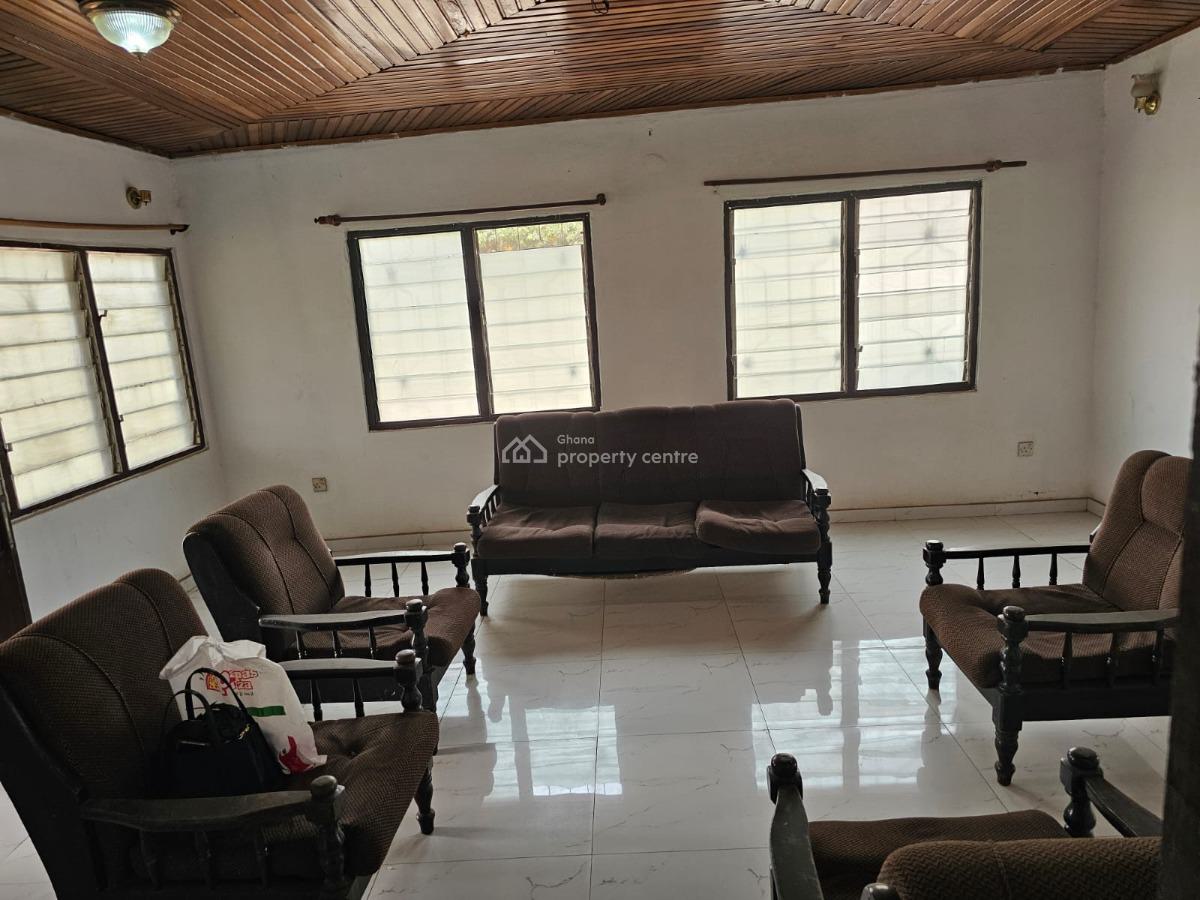 Titled 3 Bedrooms House, Nic Anyaa Overhead Bridge, Accra Metropolitan, Accra, House for Sale