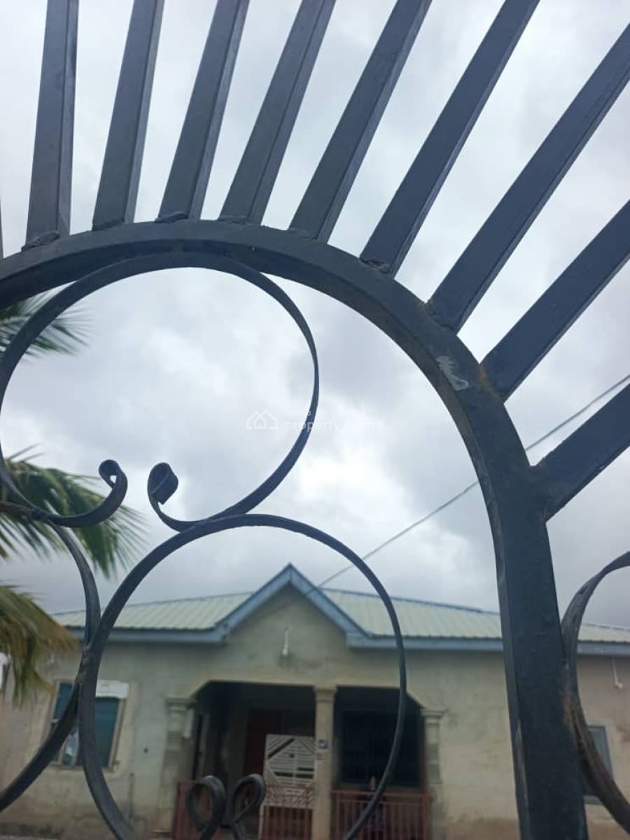 *church Auditorium + 2brm House @ Amanfrom Before Kasoa*, Nurses Quarter Area, Amanfrom, Akuapim South Municipal, Eastern Region, House for Sale