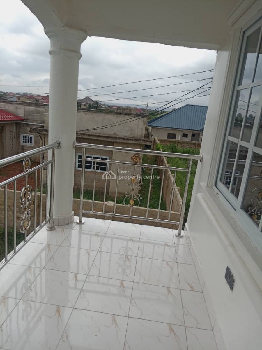 *registered 5brm Storey House @ Ayikai Doblo*, Ayikai Doblo After Obeyeiyei, Ga West Municipal, Accra, House for Sale