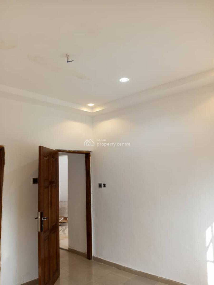 *fully Furnished & Registered 2 Master Brm House @ Kasoa*, Kasoa Cp, Awutu-senya East, Central Region, House for Sale