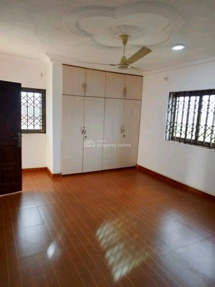 Neat 3 Bedroom All Ensuite Apartment Upstairs, Shell Signboard, Spintex, Accra, Apartment for Rent