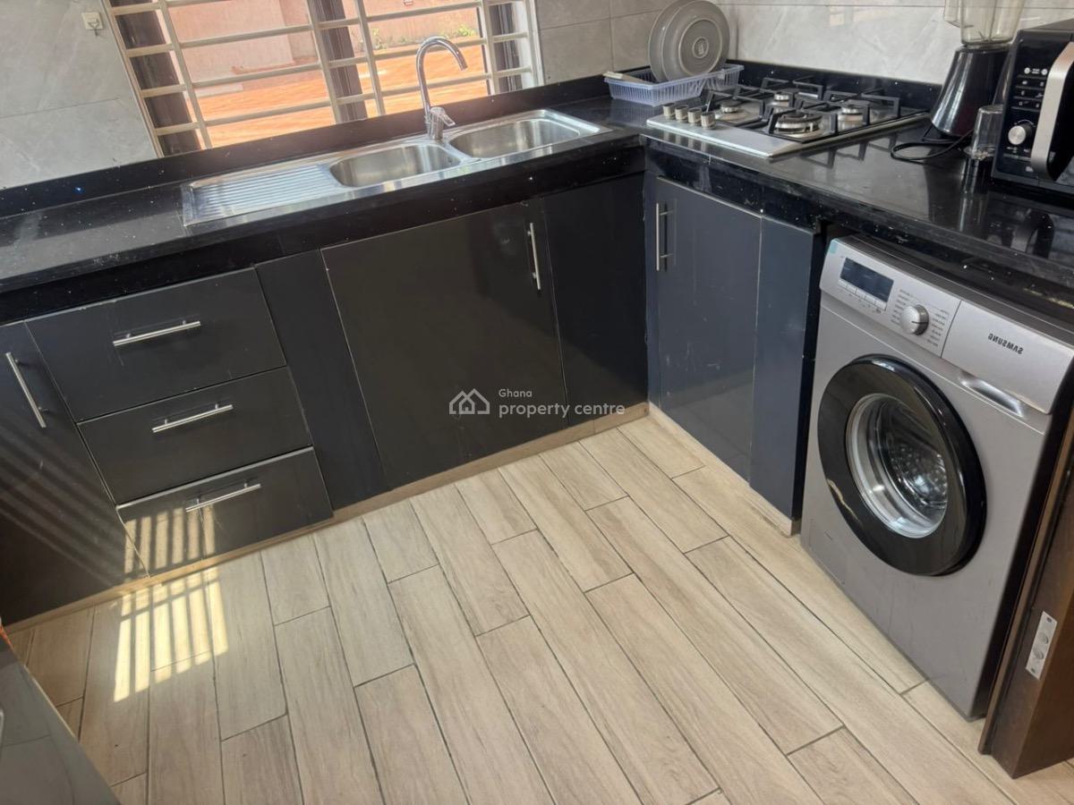 2 Bedrooms Fully Furnished, Ritz Junction, Madina, La Nkwantanang Madina Municipal, Accra, Apartment for Rent