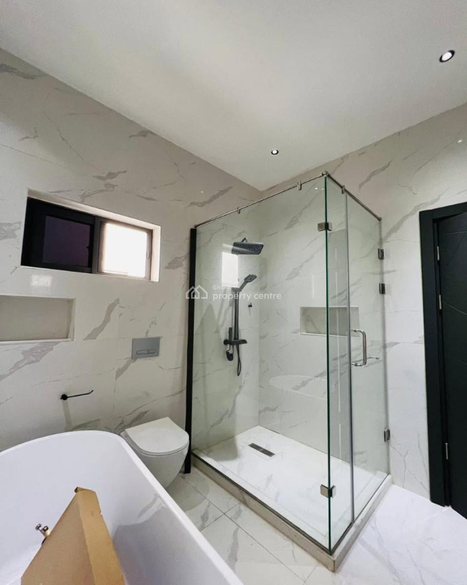 Executive 4 Bedrooms, Ashaley Botwe, Adenta Municipal, Accra, House for Sale