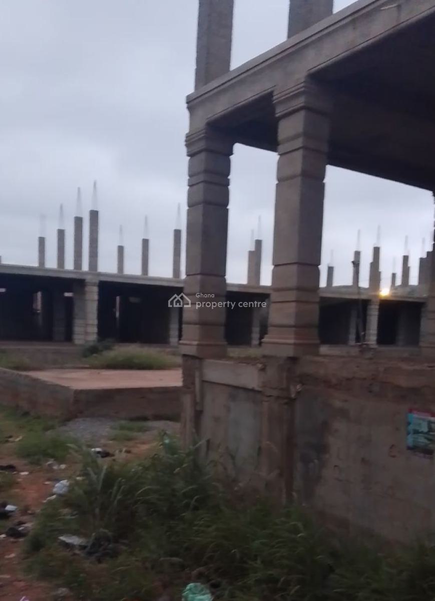 Uncompleted 29 Stores By Main Highway, Oyarifa, By Oyarifa Aburi Highway, Oyarifa, La Nkwantanang Madina Municipal, Accra, Office Space for Sale