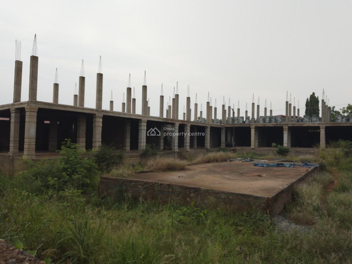 Uncompleted 29 Stores on 3 Plots By Main Highway, By Oyarifa Aburi Highway, Oyarifa, La Nkwantanang Madina Municipal, Accra, Office Space for Sale
