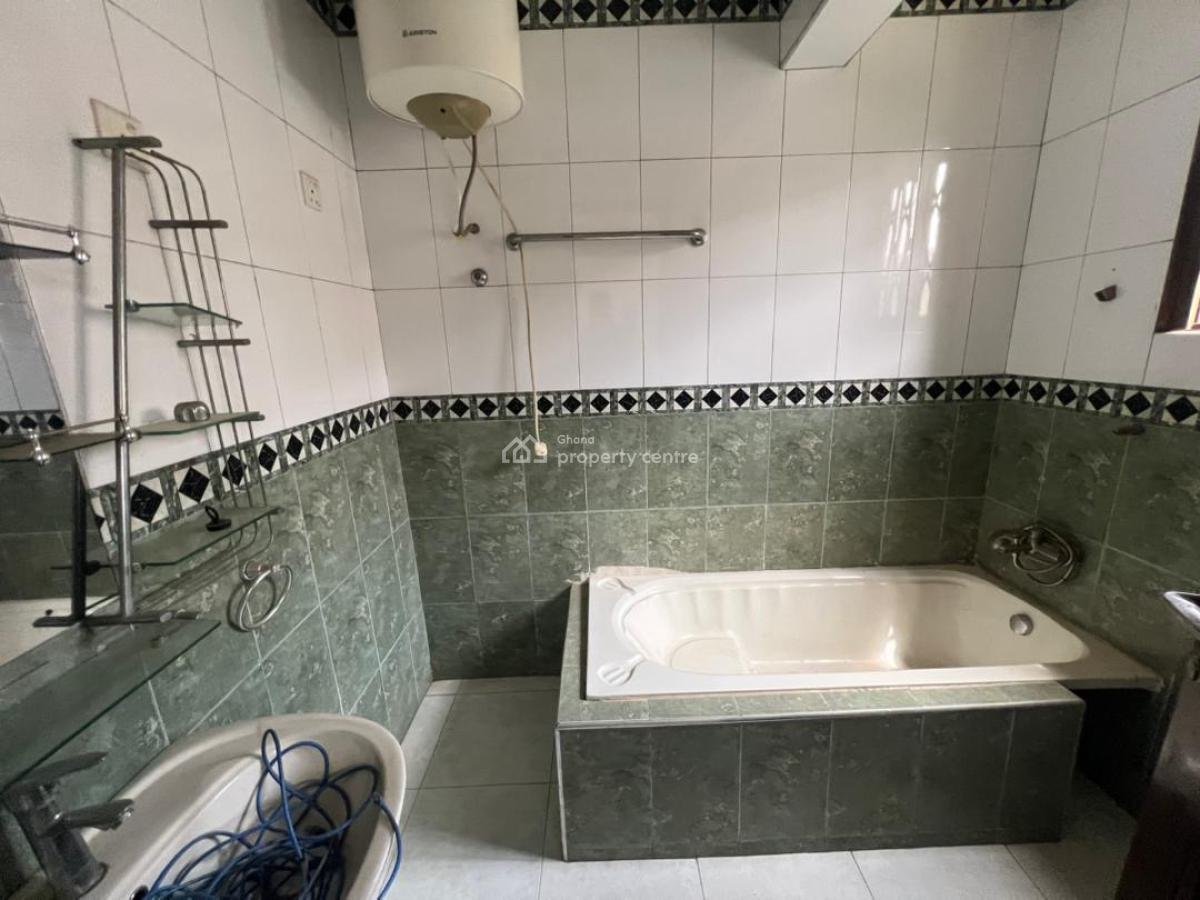 Airport Hills 6 Bedrooms House, Airport Hills, East Airport, Airport Residential Area, Accra, House for Sale