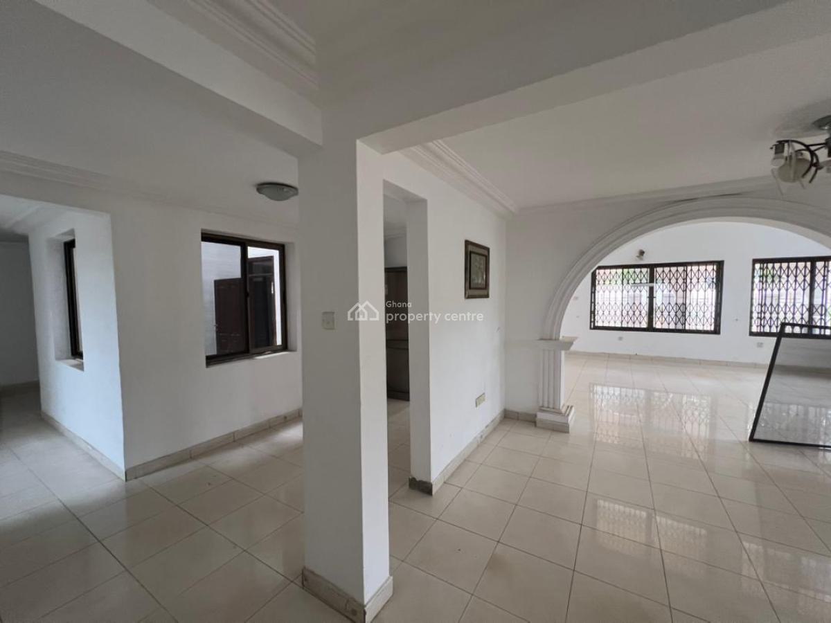 Airport Hills 6 Bedrooms House, Airport Hills, East Airport, Airport Residential Area, Accra, House for Sale