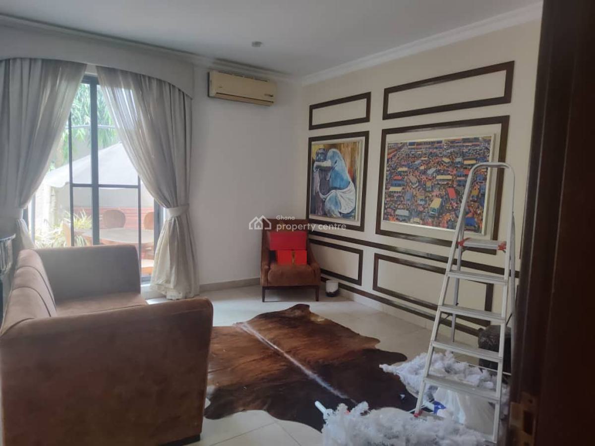 5 Bedrooms House, Roman Ridge, Accra, House for Sale