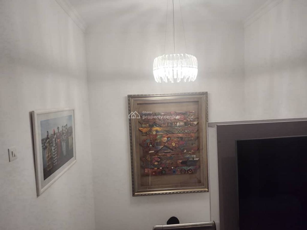 5 Bedrooms House, Roman Ridge, Accra, House for Sale