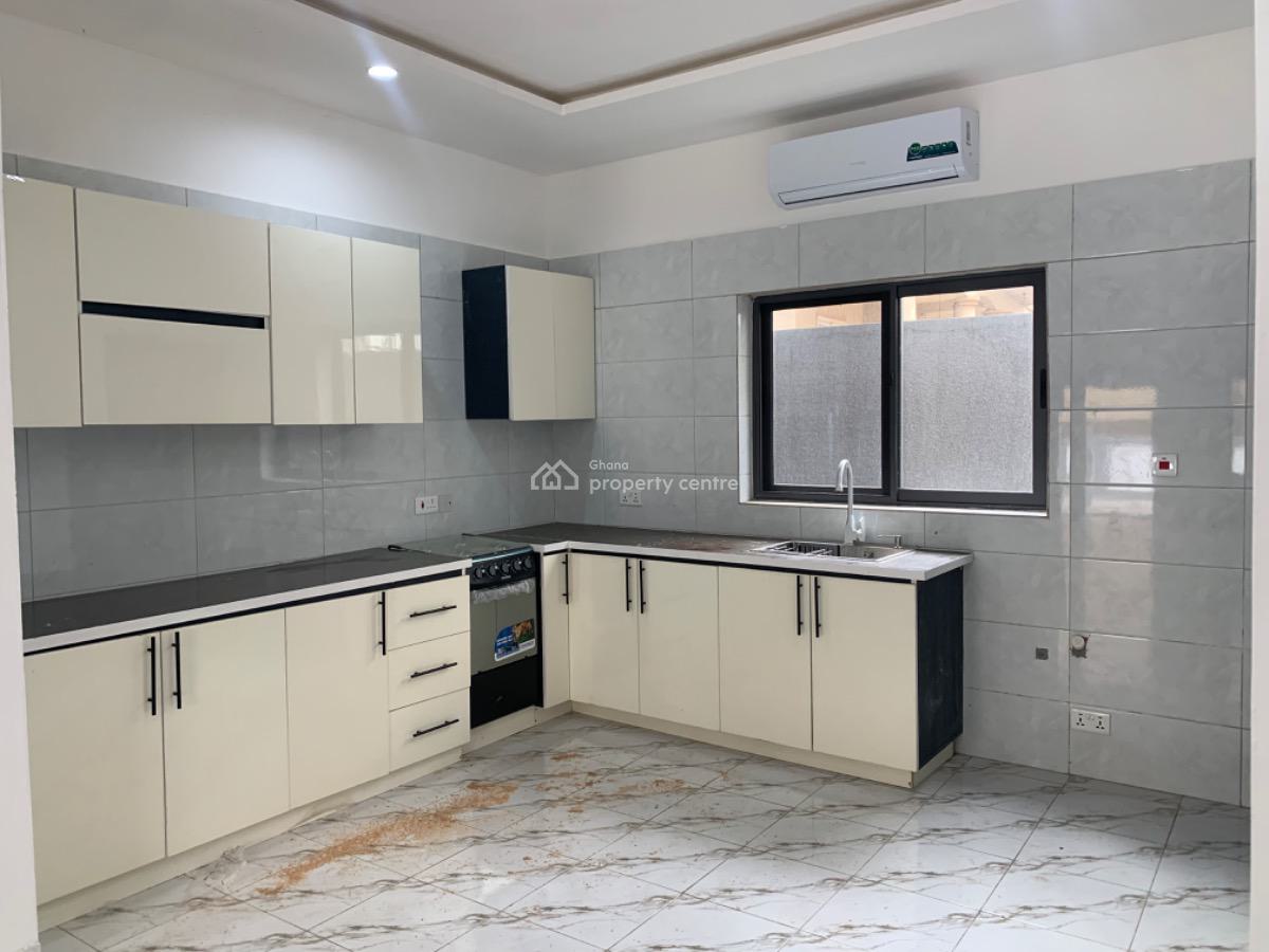 2 Bedrooms Terrace Apartment, East Legon Hills, East Legon, Accra, Townhouse for Rent