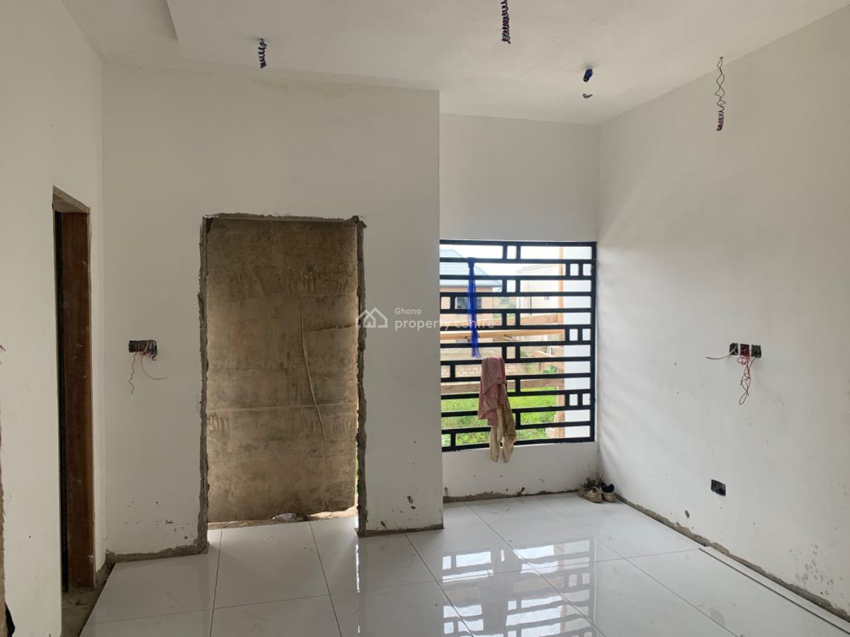 2 Bedrooms Terrace Houses, East Legon Hills, East Legon, Accra, Terraced Duplex for Sale