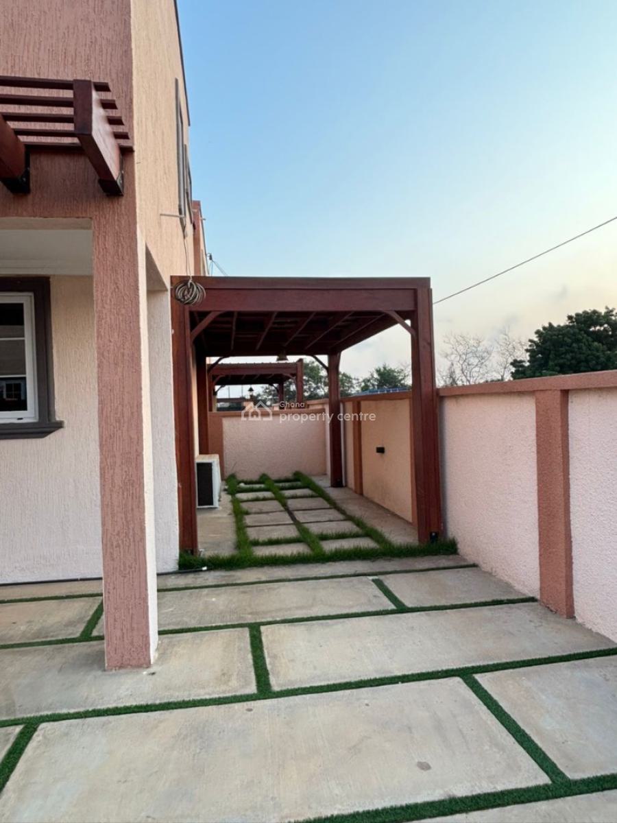 3 Bedrooms House, Palace Mall, East Airport, Airport Residential Area, Accra, House for Rent