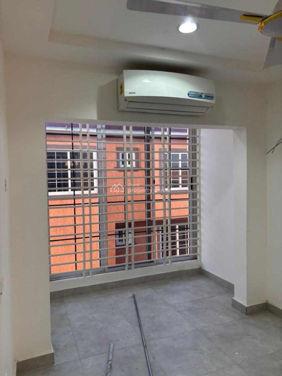 3 Bedrooms House, Palace Mall, East Airport, Airport Residential Area, Accra, House for Rent