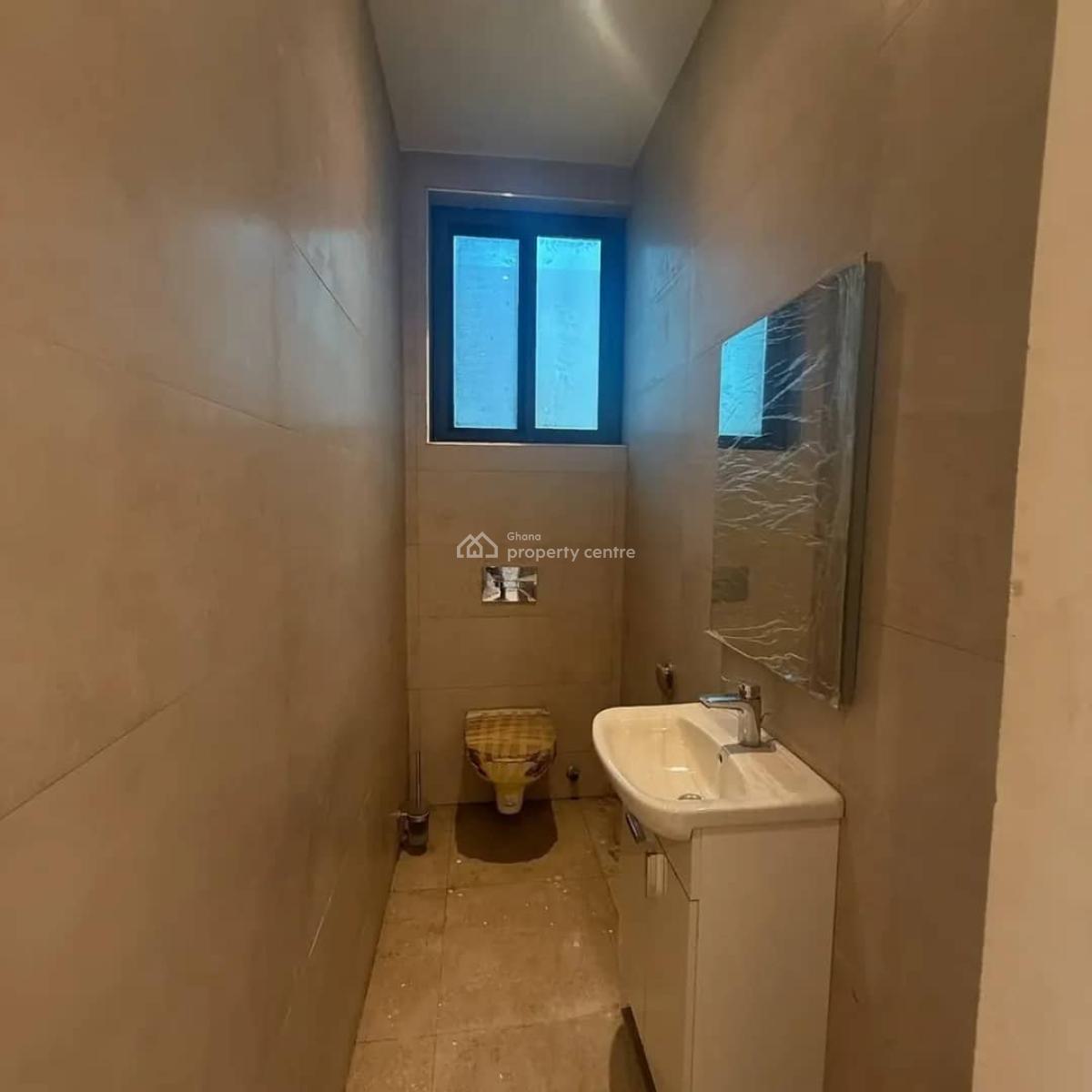 Newly Built 5-bedroom House with Rooftop, Tse Addo, La Dade Kotopon Municipal, Accra, Detached Duplex for Sale